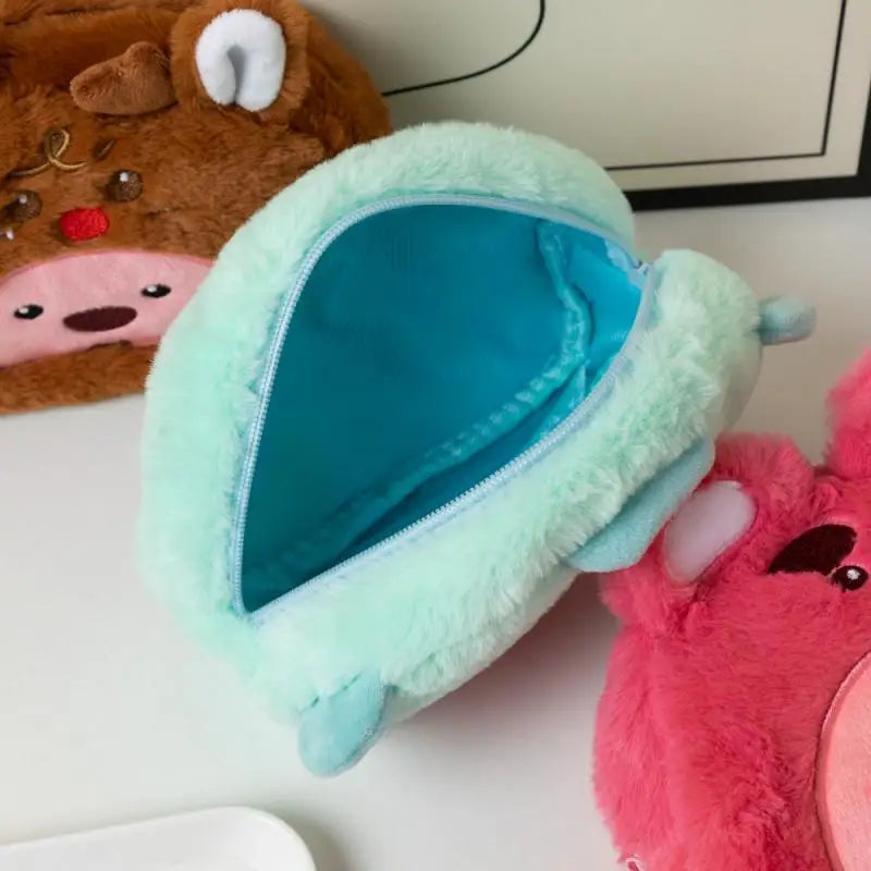 Plush Fluffy Makeup Bag – Soft & Compact Cosmetic Pouch