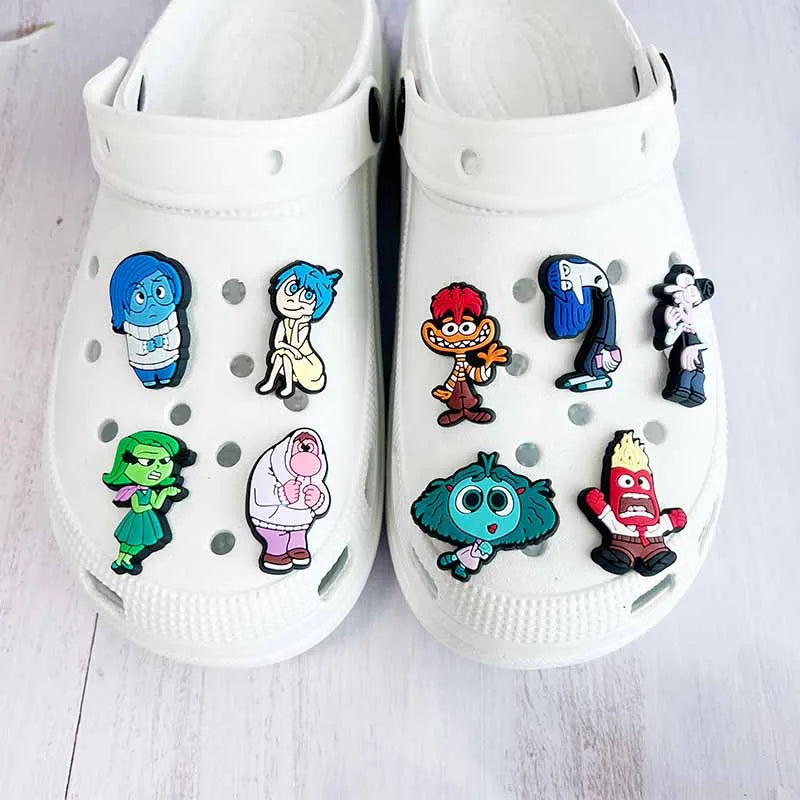 Colorful Emotion-Themed Shoe Charms – Fun Cartoon Accessories for Clogs