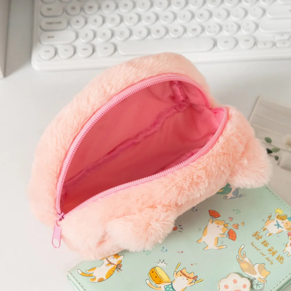 Plush Fluffy Makeup Bag – Soft & Compact Cosmetic Pouch