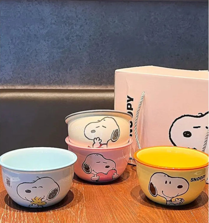 Cartoon Dog Ceramic Dinnerware Set – 4-Piece Bowl & Plate Set